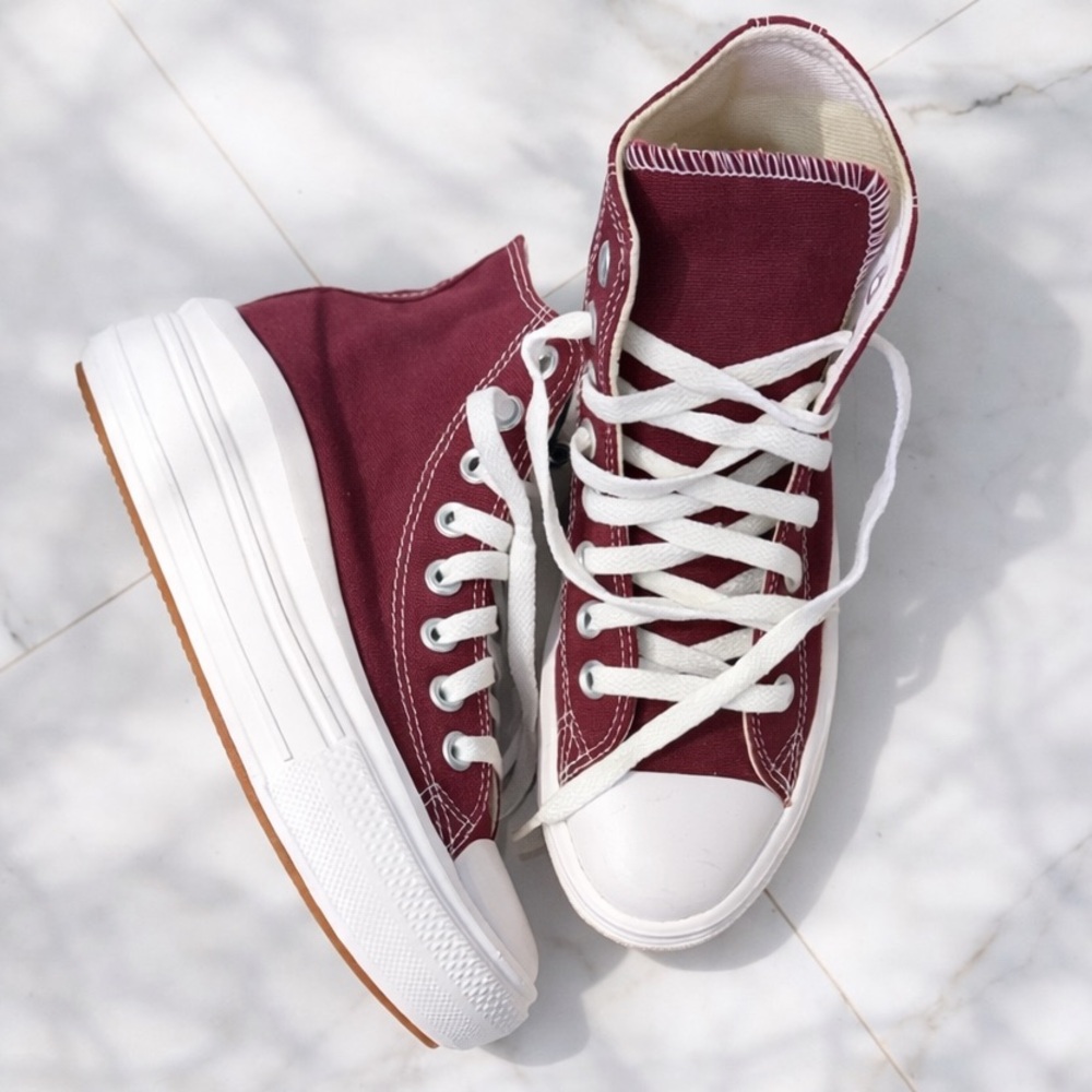 NEW Converse Chuck Taylor All Star Lift Hi Platform Sneakers | Women’s 6